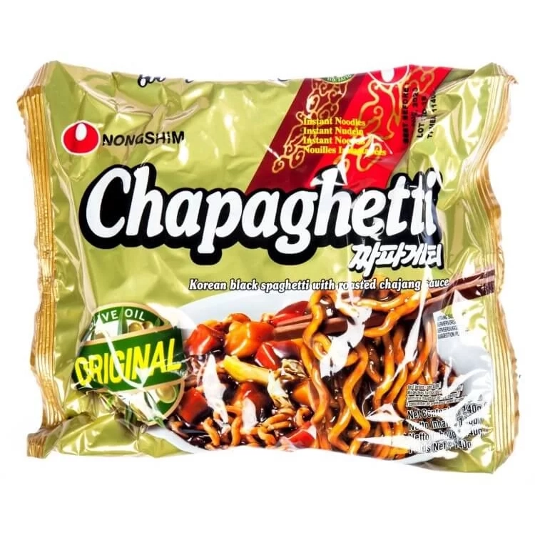 Локшина швидкого приготування з солодким чорним соєвим соусом Chajang Chapaghetti NONGSHIM 140г.